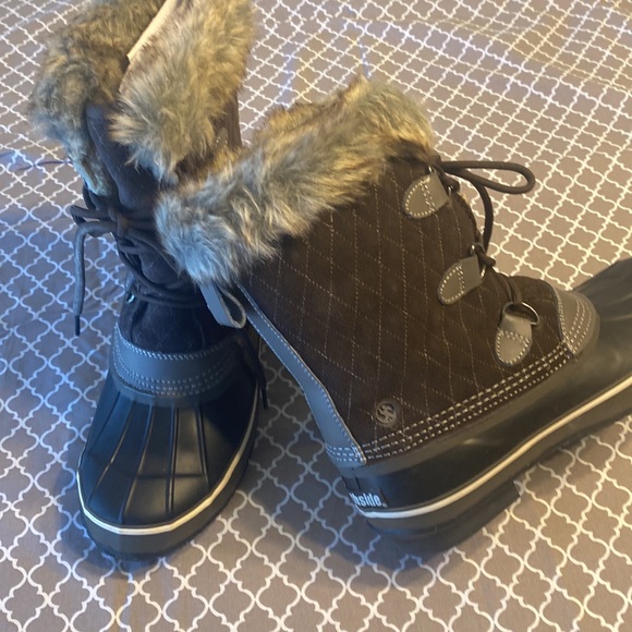 NWOT: Northside Mont Blanc Winter Boots - Picture 2 of 7
